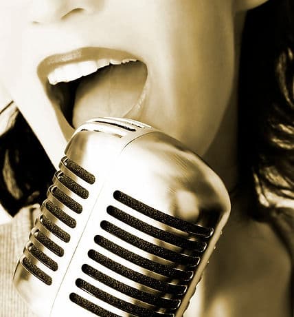 Kerri from Dan's Music Studio